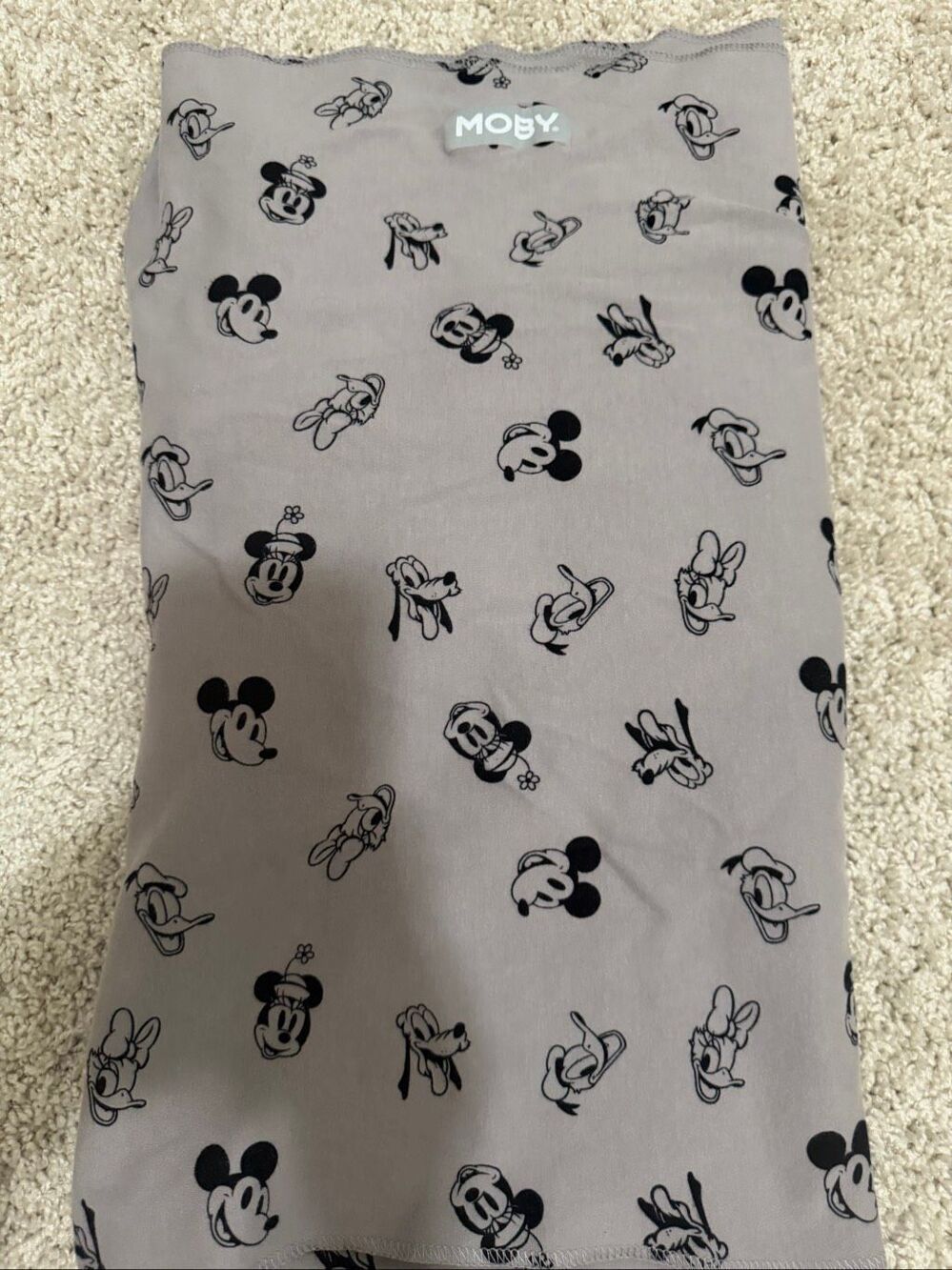 Moby Wrap Disney Print